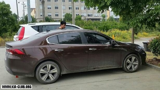 Kia K4 Cachet