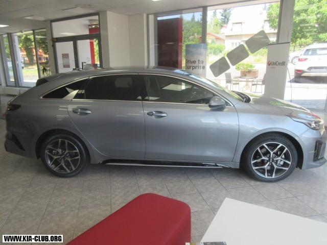 kia-proceed-144010-M-20227086 4