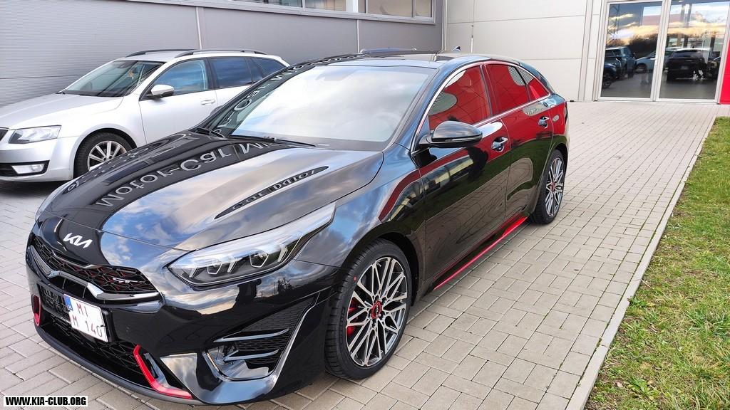 Kia Proceed