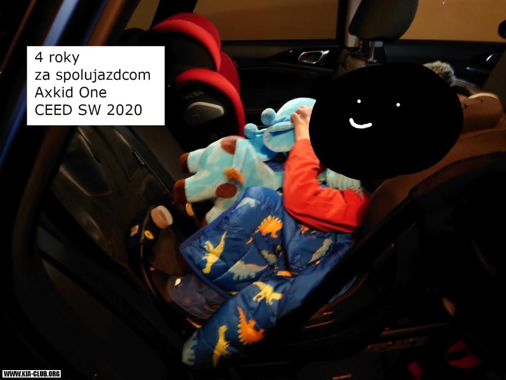 Axkid One / za spolujazdcom