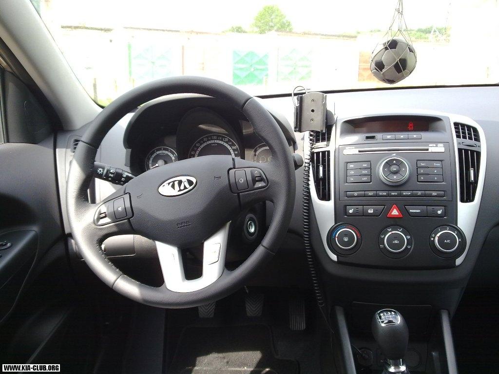 Kia Ceed SW model 2010 1,4 80KW výbava Comfort