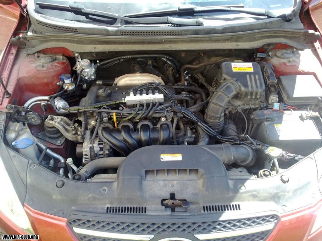 KIA Ceed foto319m2 - motor prostor po